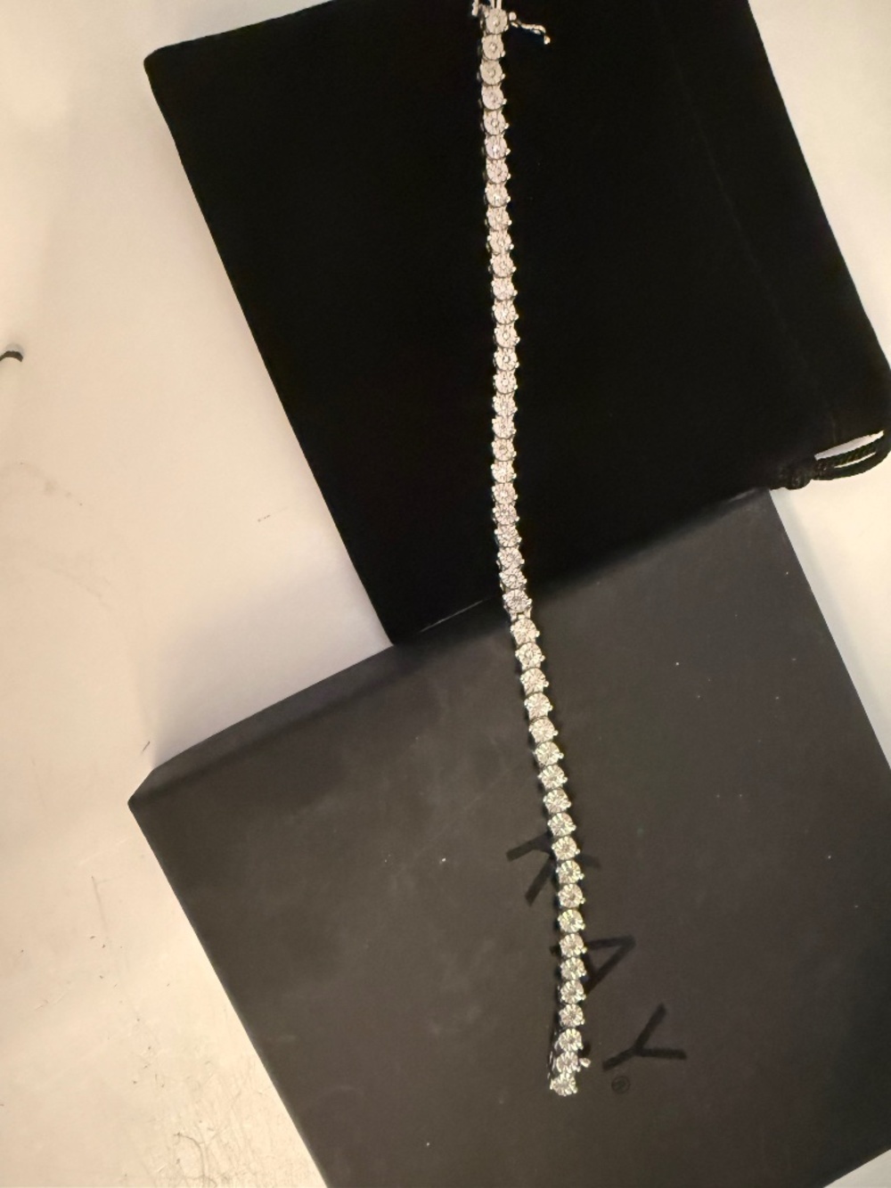 Tennis bracelet